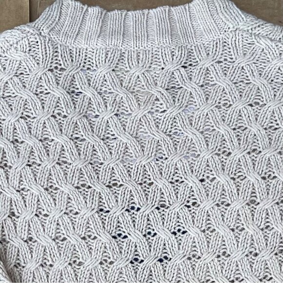 Old Navy Womens Cardigan Size S Chunky Cable Knit Layering Cozy Comfy Minimalist - Picture 5 of 7